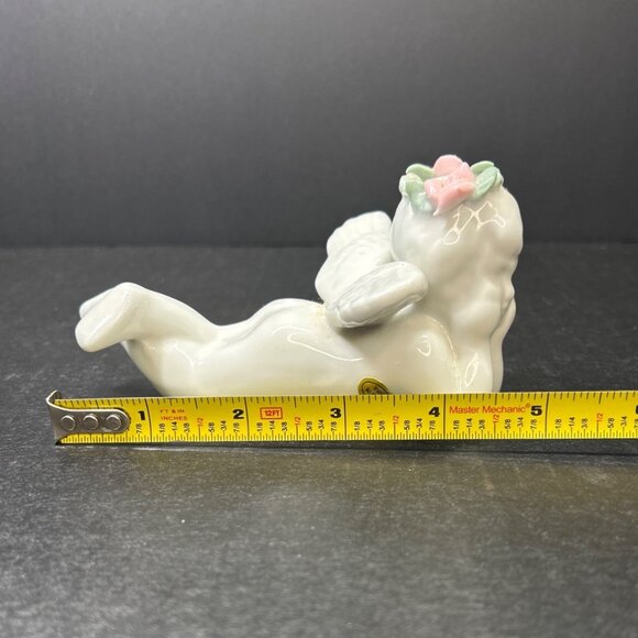 Vintage Laying Angel Figurine with Floral Wreath Ceramic White - Picture 7 of 8